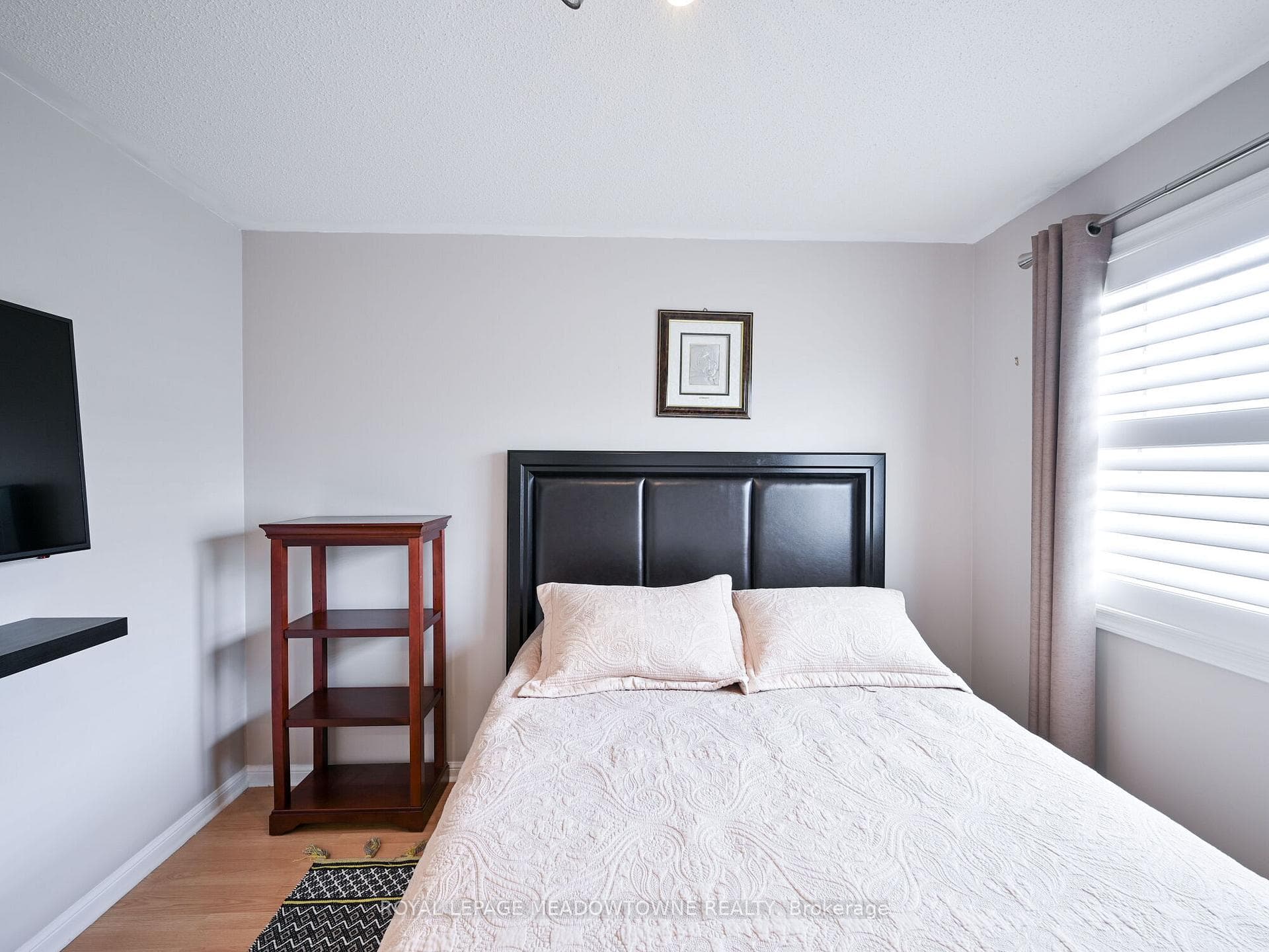634 Hamilton Crescent photo 26