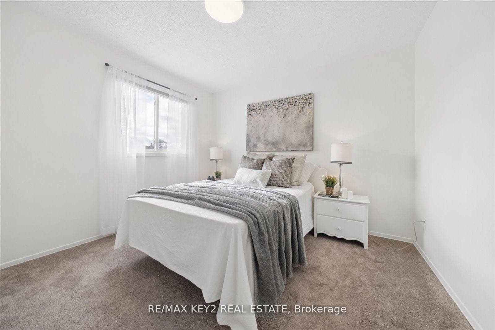 54 Silbury Drive photo 28