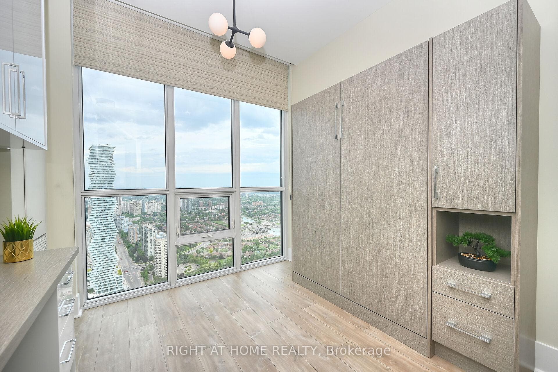 3975 GRAND PARK Drive Unit 4801 photo 35