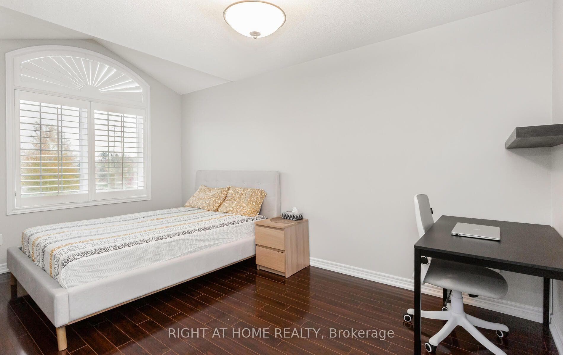 2419 Wasaga Drive photo 25
