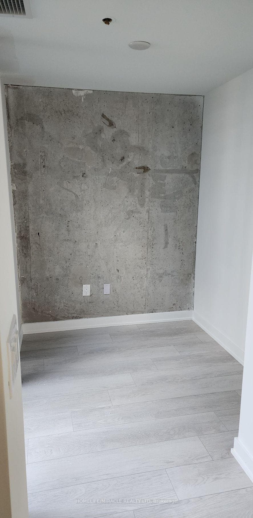 47 Mutual Street Unit 303 photo 7