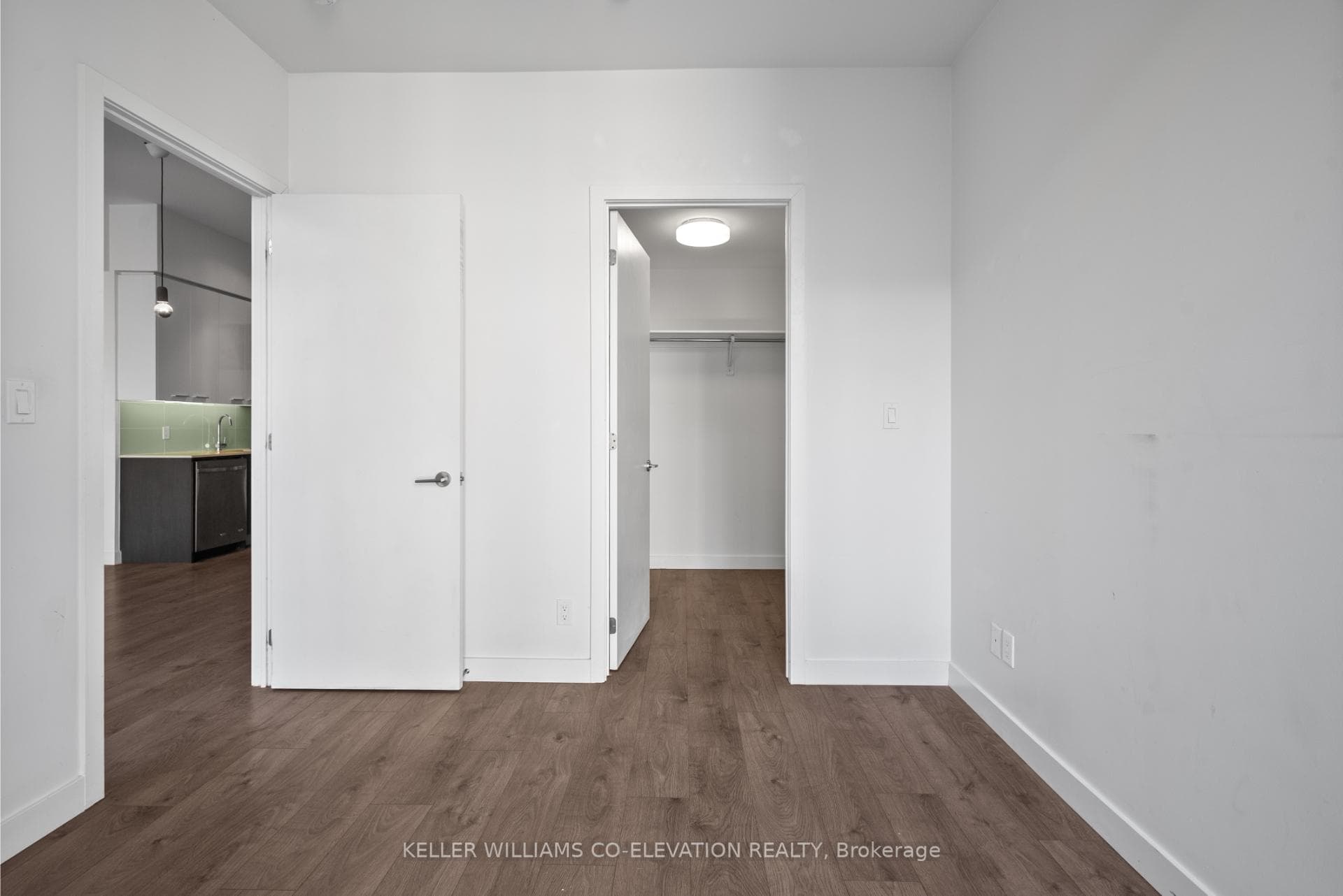 1075 Queen Street Unit 203 photo 15