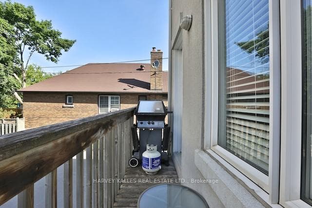 4B Park Hill Road photo 16