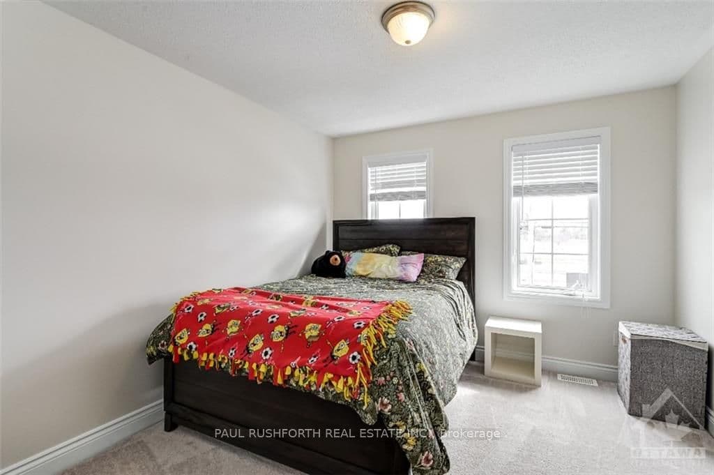 163 CONIFER CREEK Circle photo 20