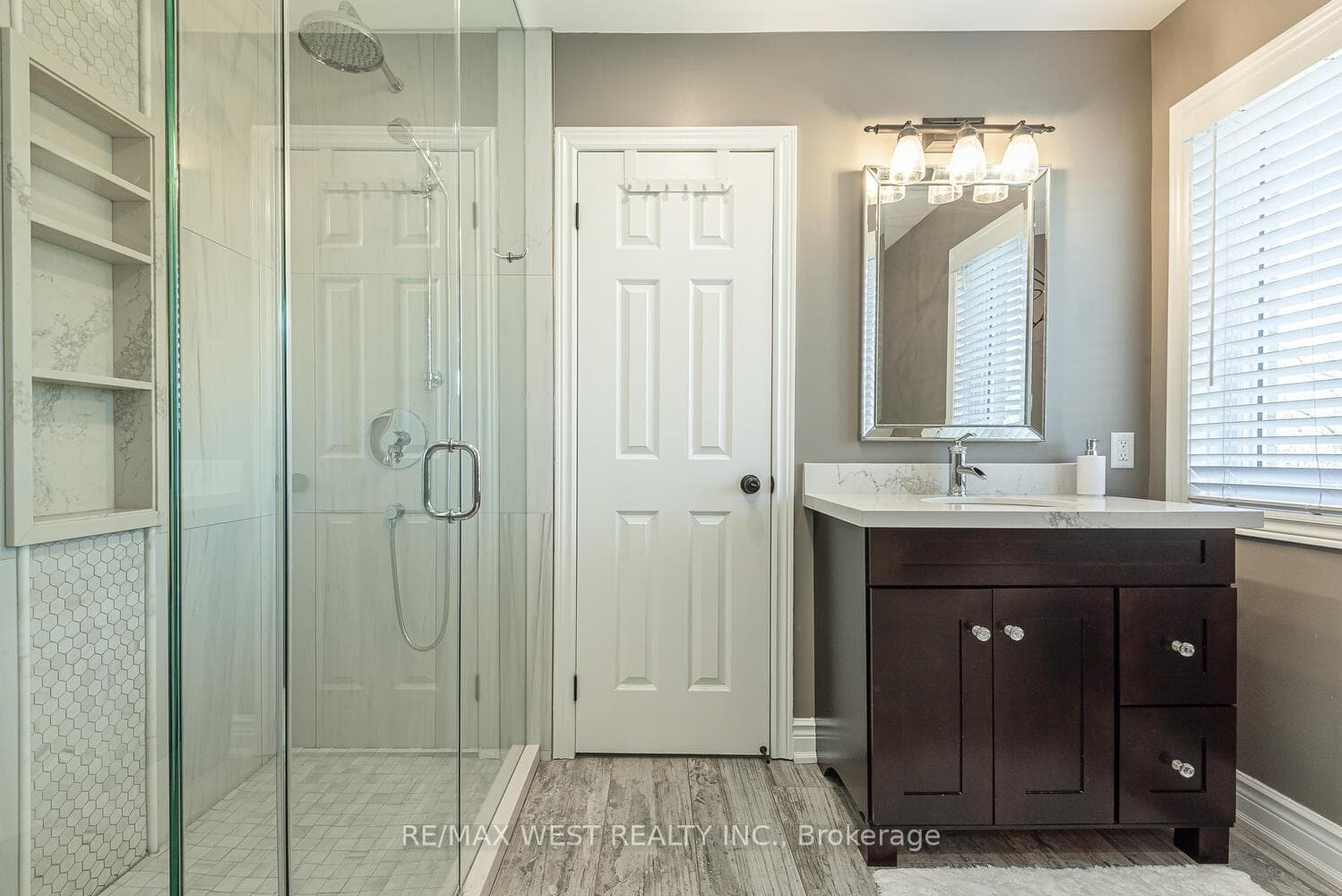 38 Silvermoon Avenue photo 22