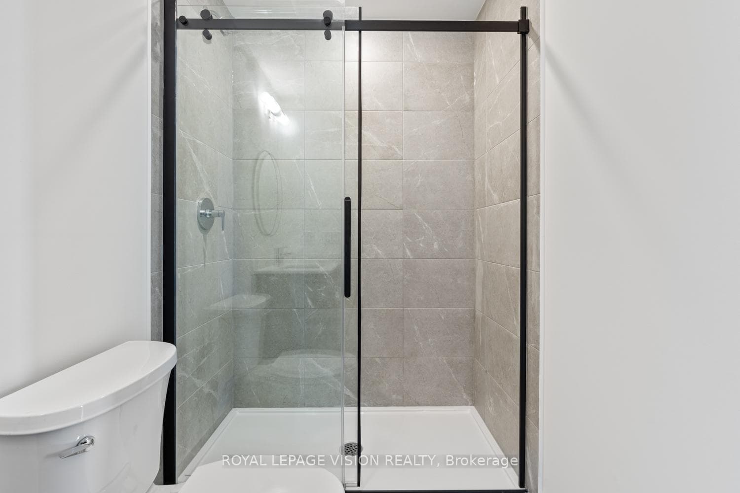 6 David Eyer Road Unit 907 photo 9