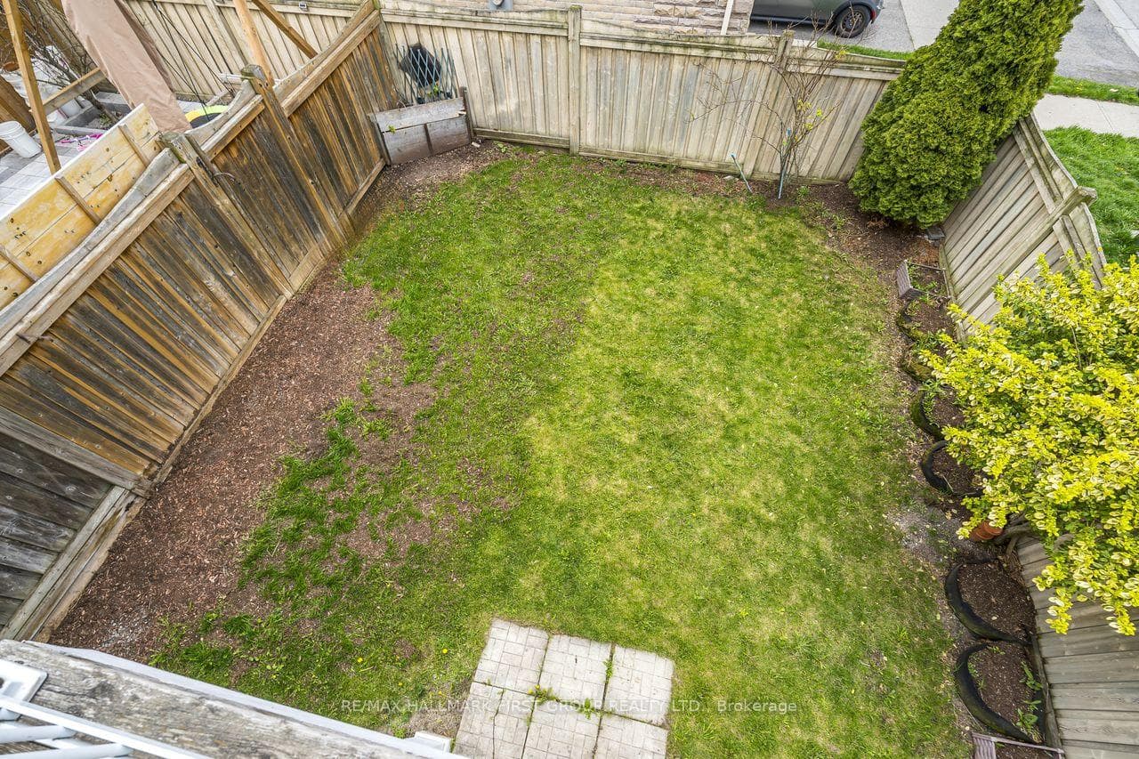1 Webbford Street photo 19