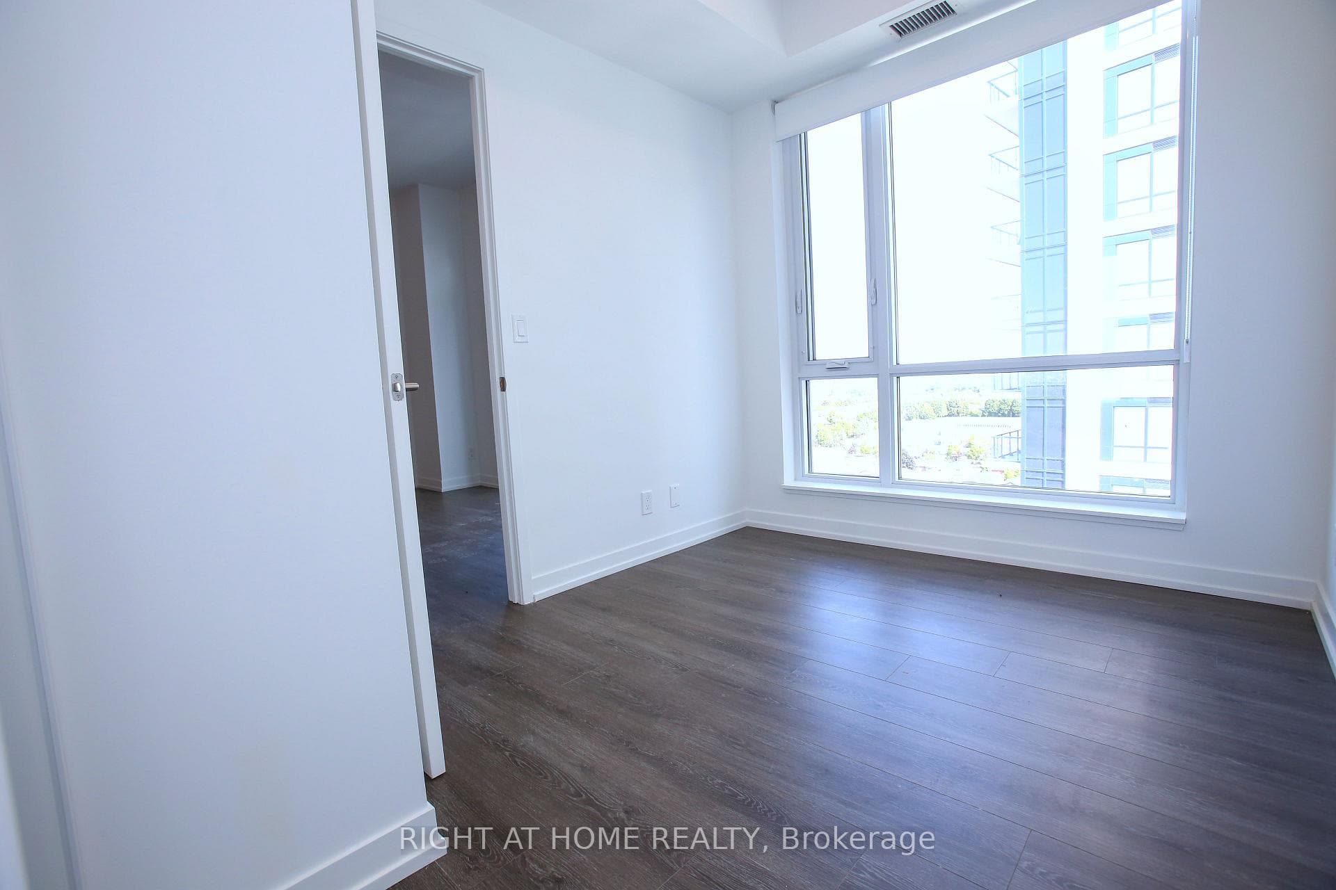 Bedroom 2 Before (No Virtual Staging)