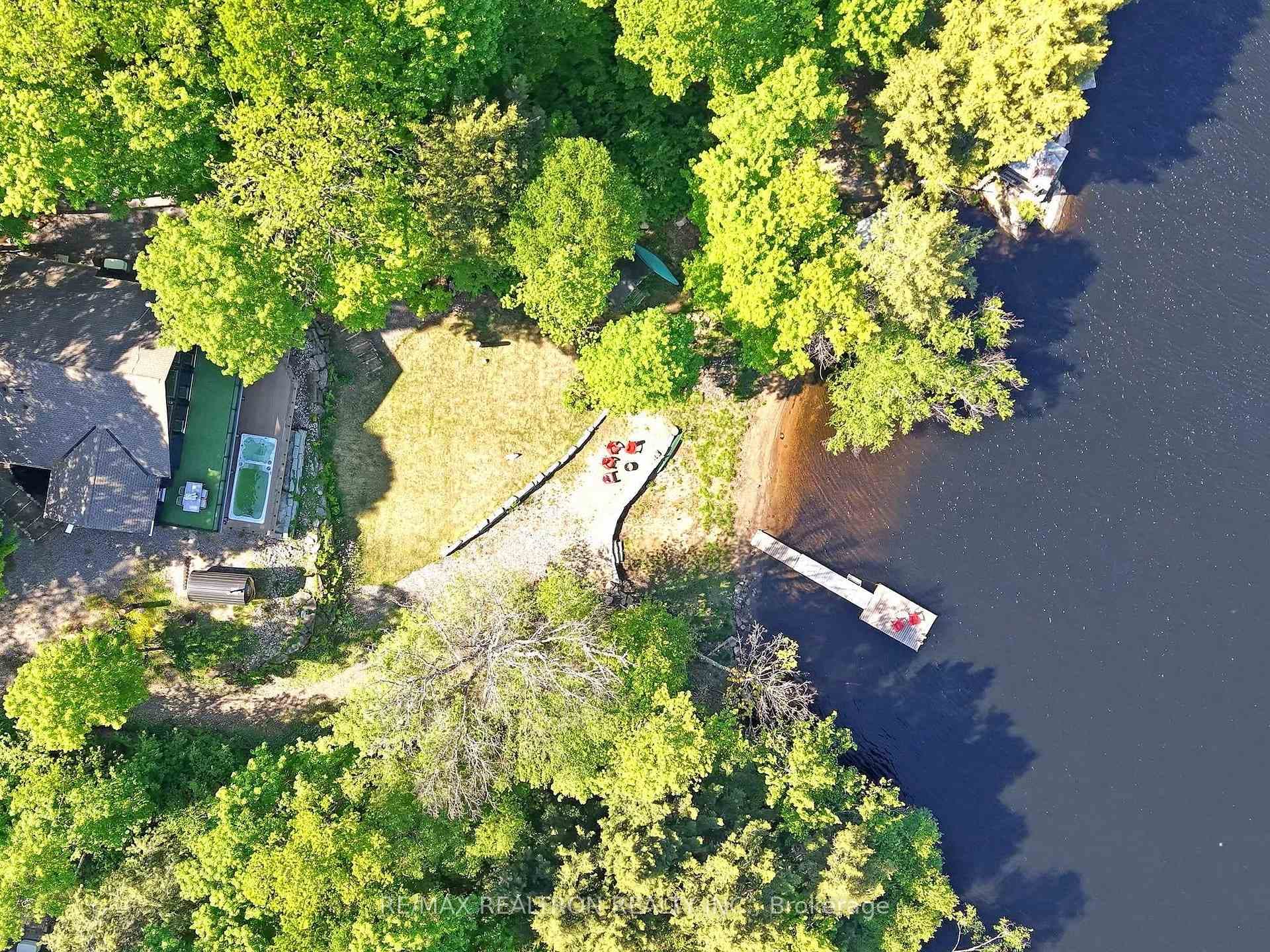 1575 Rugged Lane photo 4
