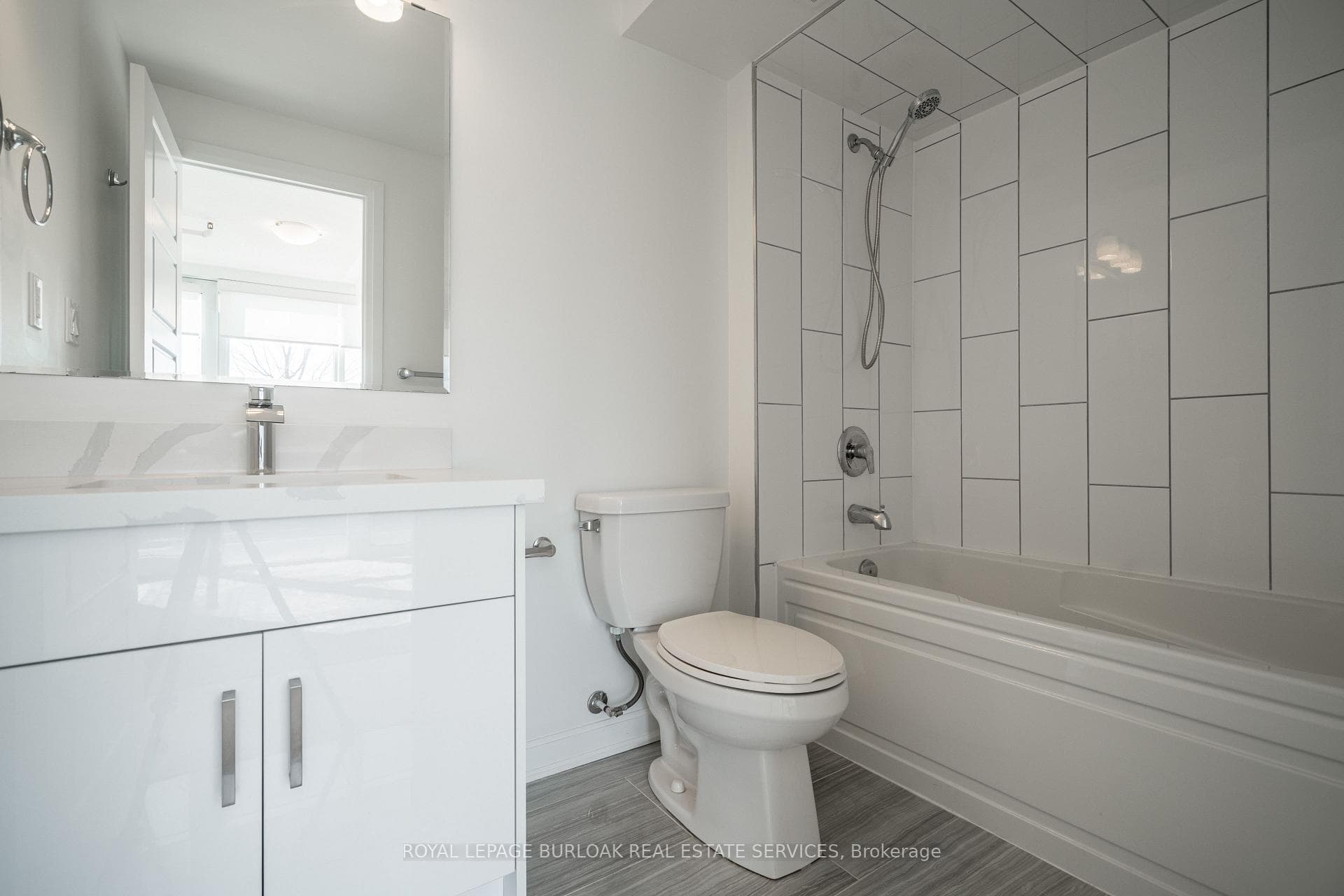 3028 Creekshore Common N/A Unit 109 photo 21