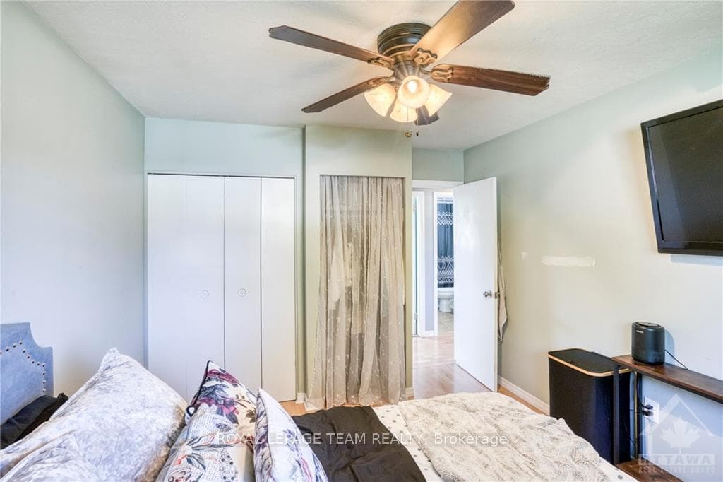 277 BRIDGE Street photo 14