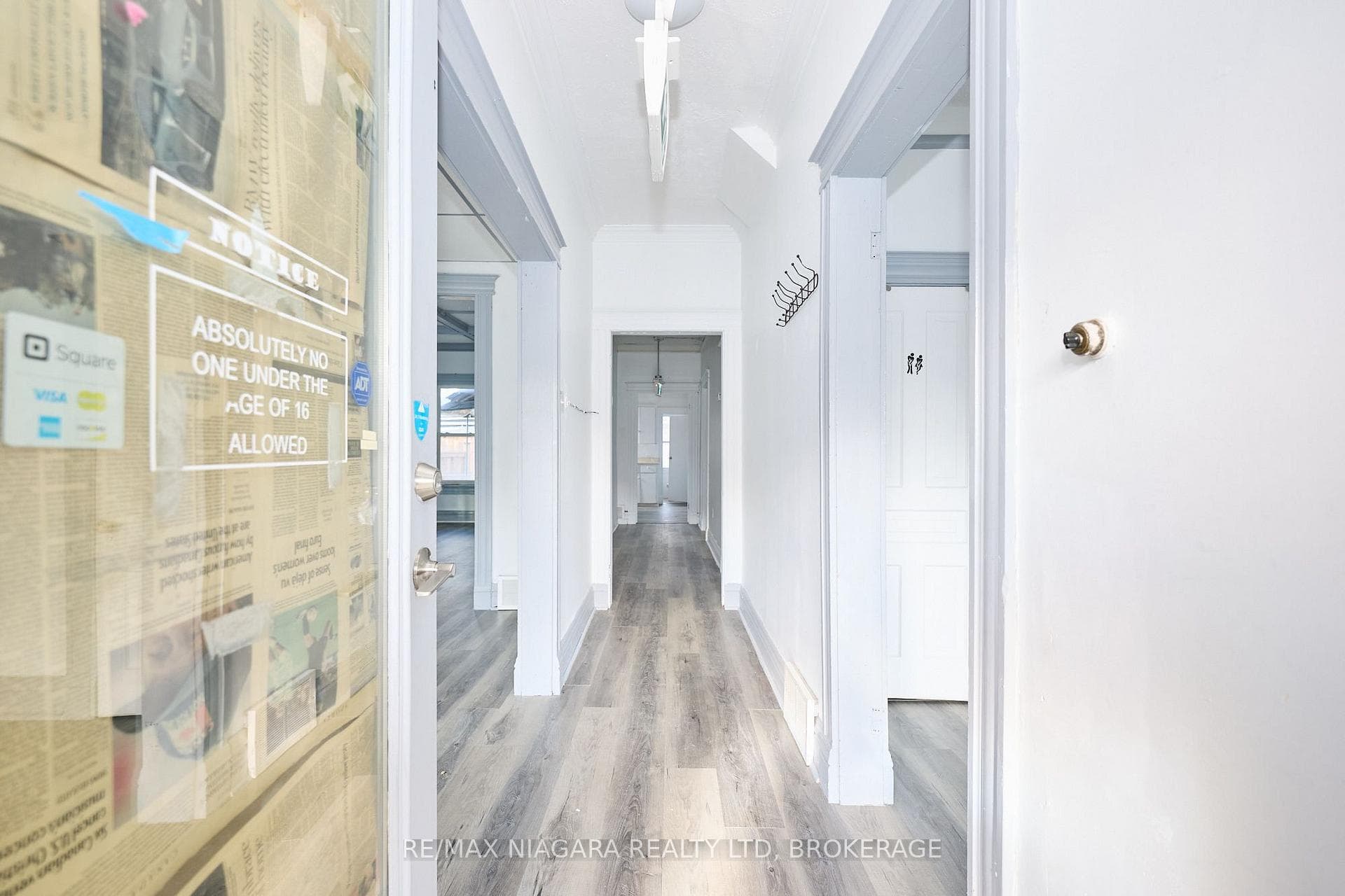 105A Welland Avenue photo 4