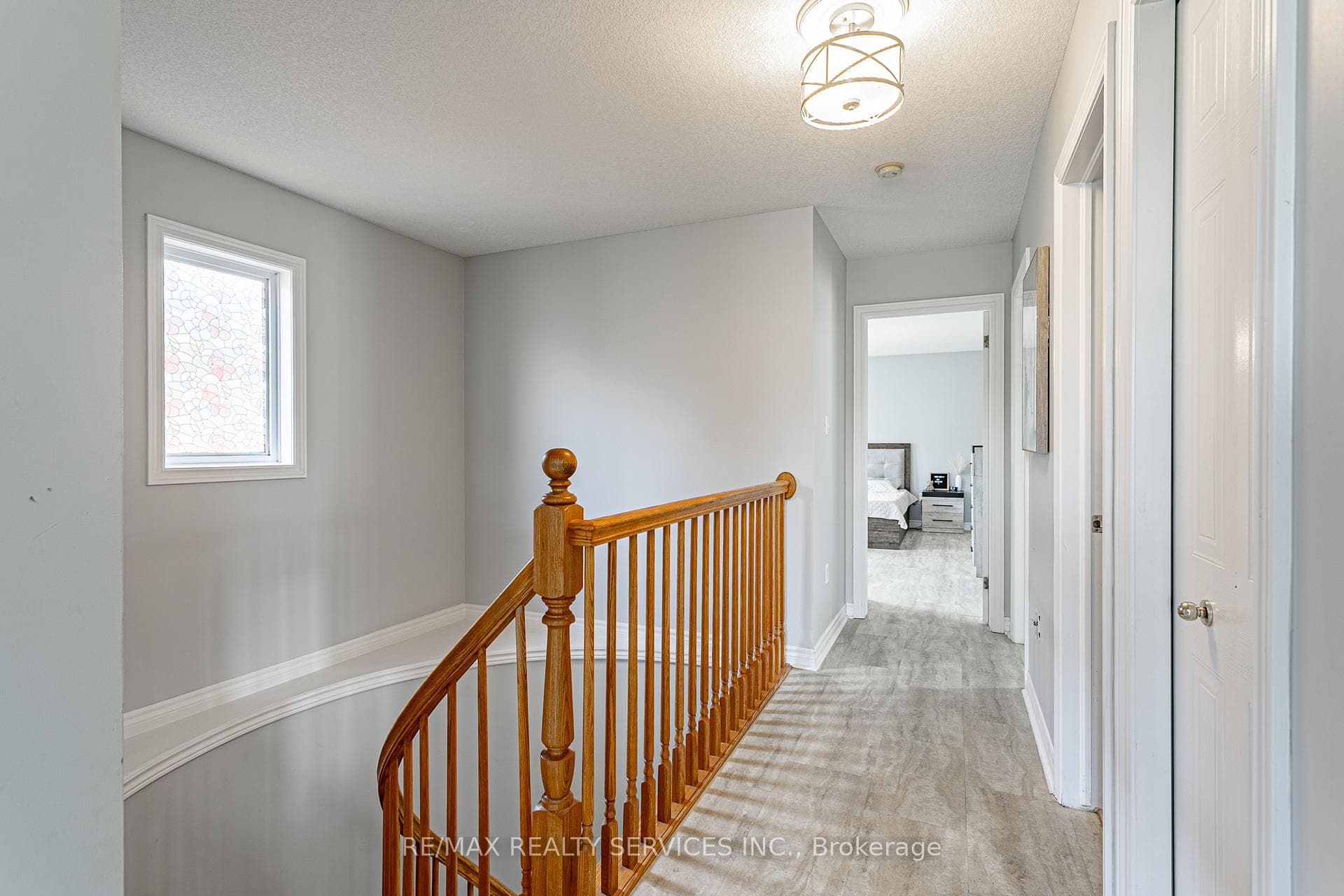 829 Oakcrossing Road photo 25