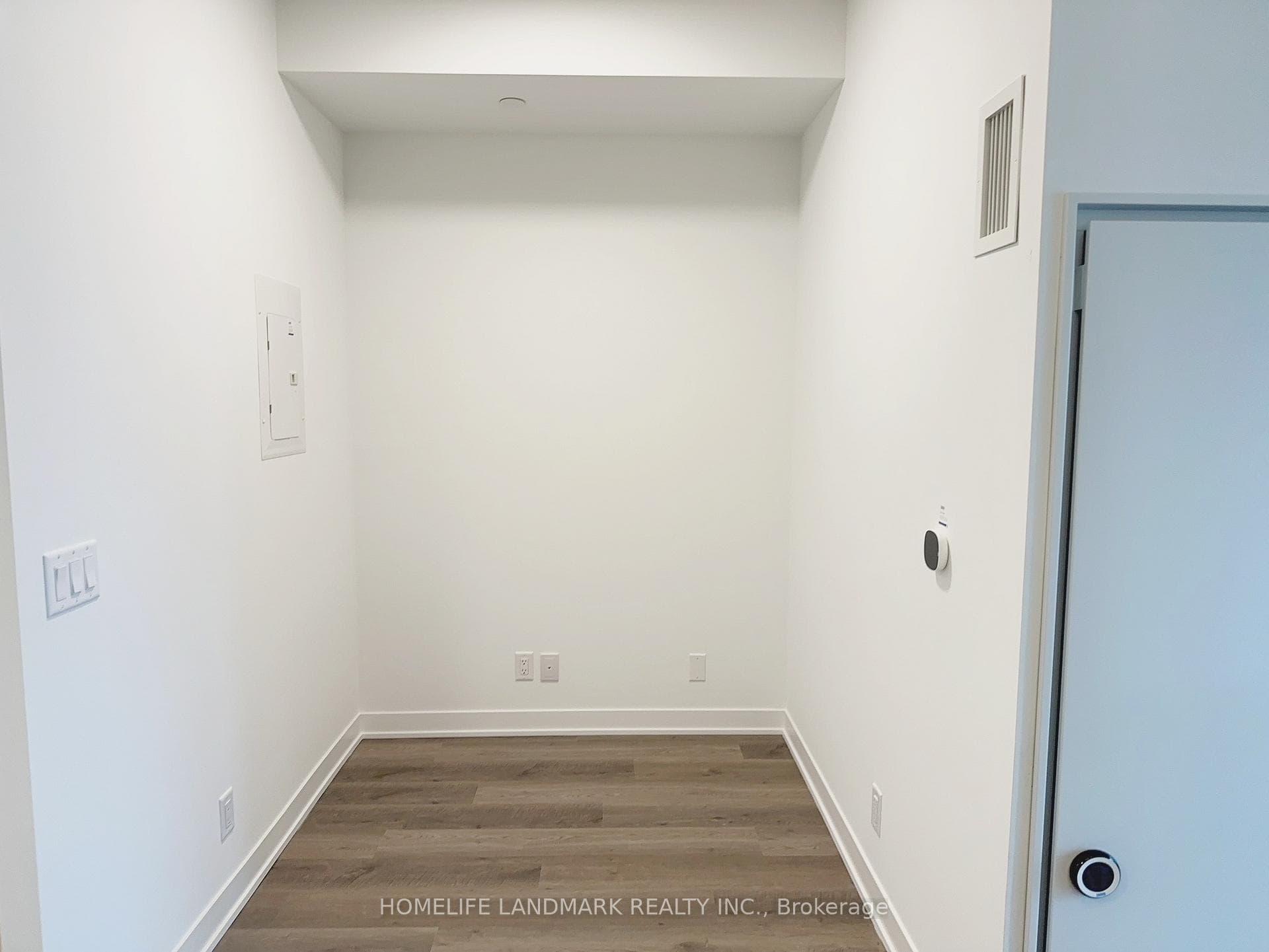 180 Front Street Unit 1605 photo 14