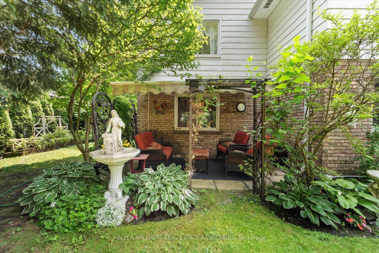 39 Maplewood Road photo 38