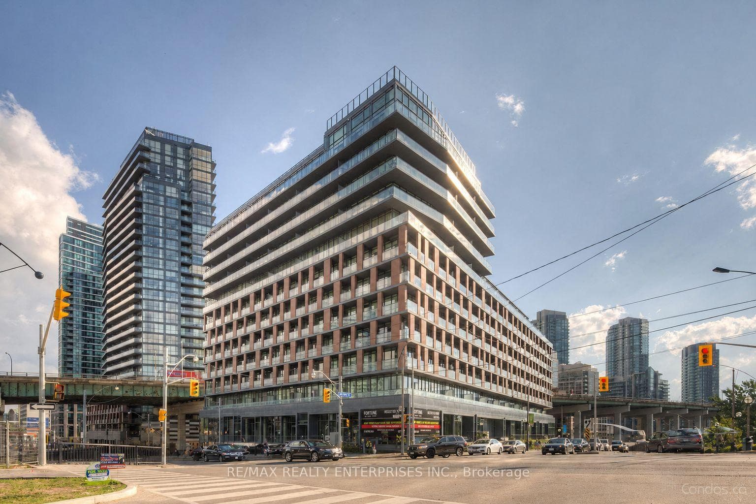 169 Fort York Boulevard Unit 722 photo 19