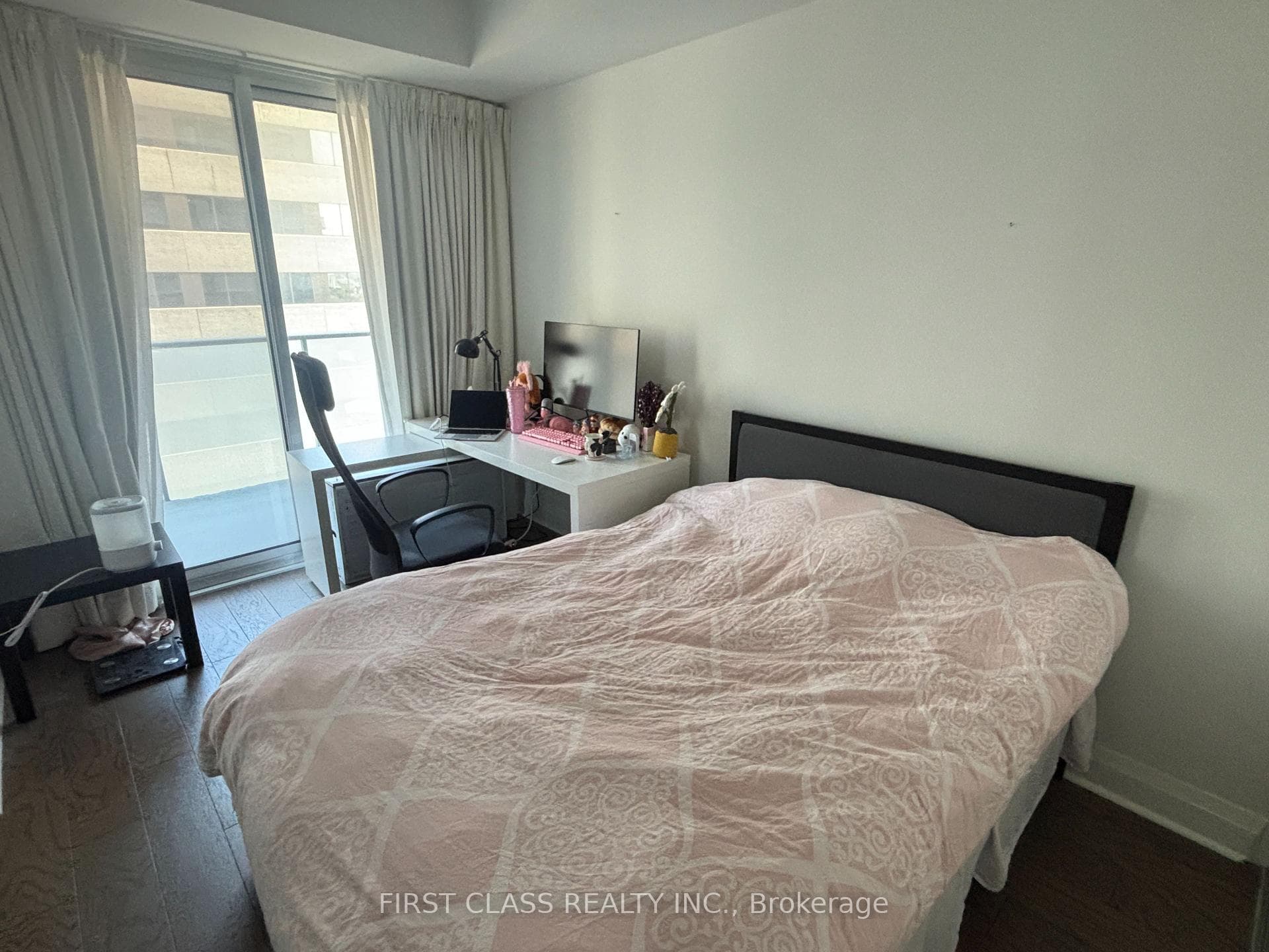 1080 Bay Street Unit 1110 photo 5