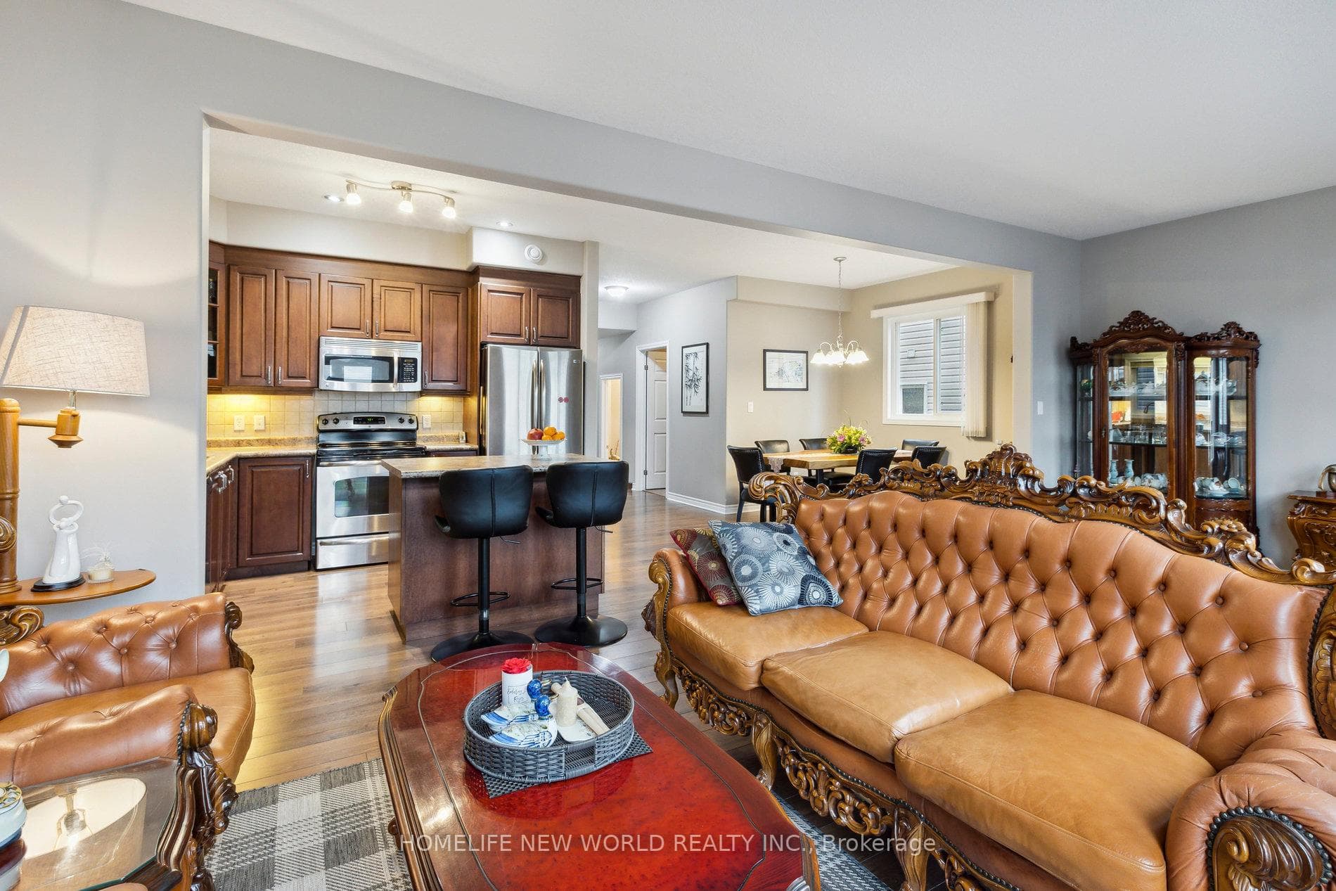 106 Iron Gate Street photo 11