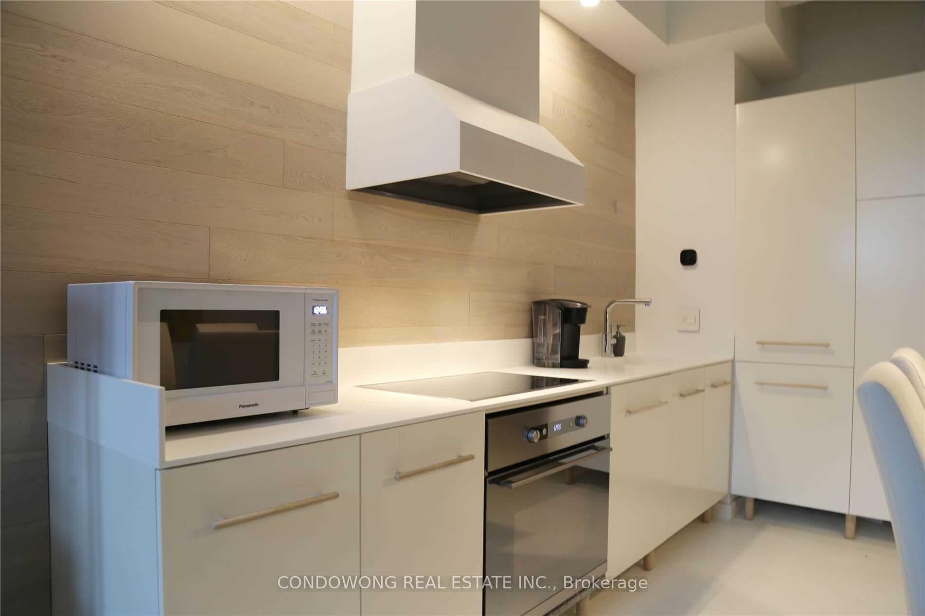 Modern Kitchen