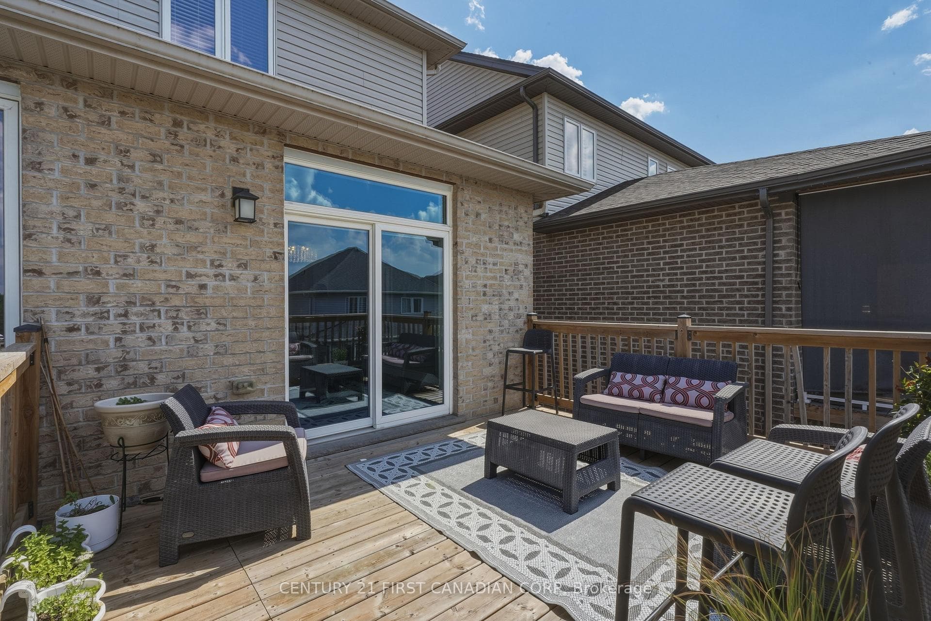 2608 Holbrook Drive photo 42