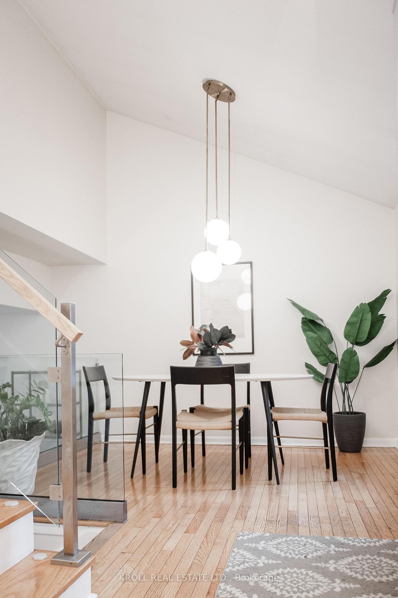 29 Broadpath Road photo 2