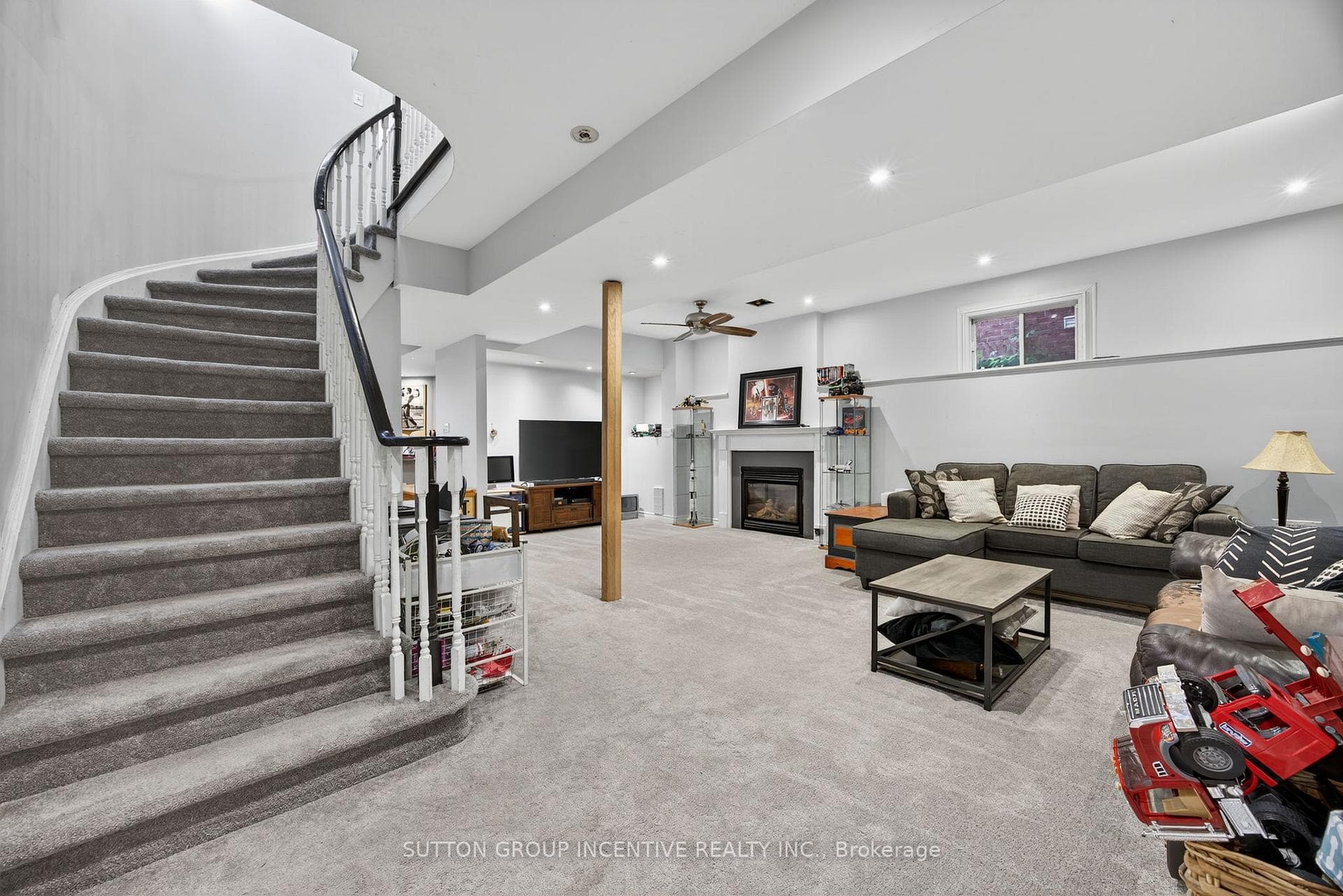 4 Dunnett Drive photo 24