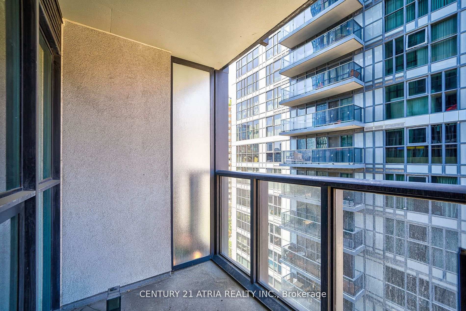 110 Charles Street Unit 1308 photo 30