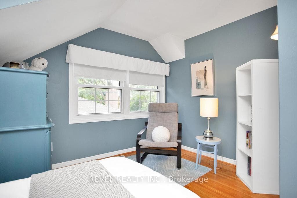 98 Larkspur Crescent photo 24