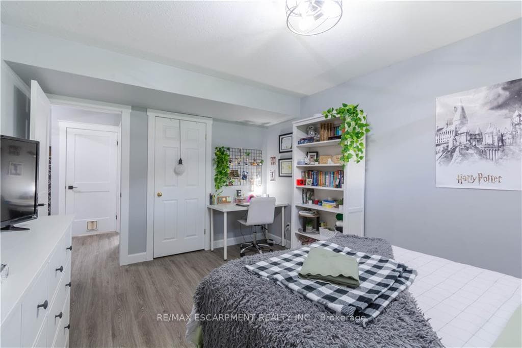 65 Hillgarden Drive photo 24