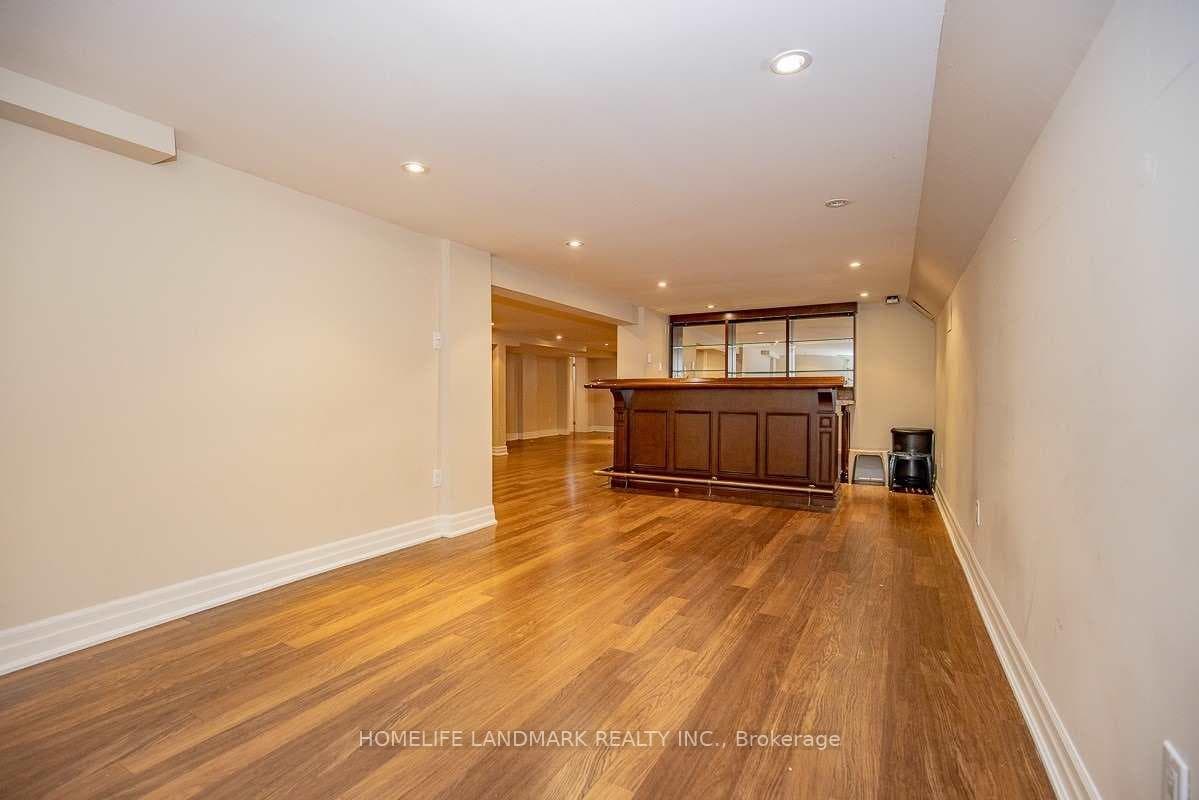 2301 Bennington Gate photo 23