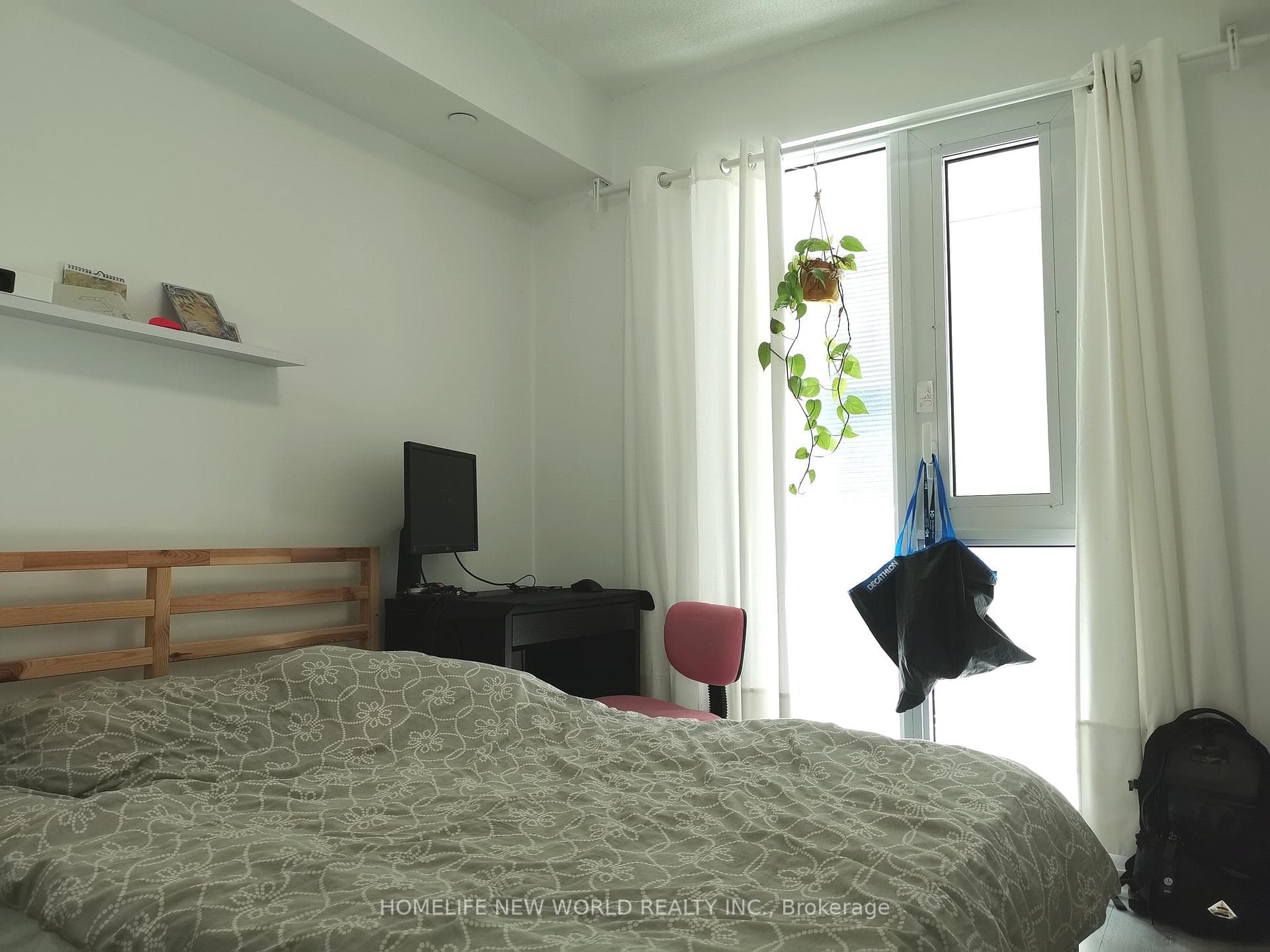 230 Simcoe Street Unit 1028 photo 6
