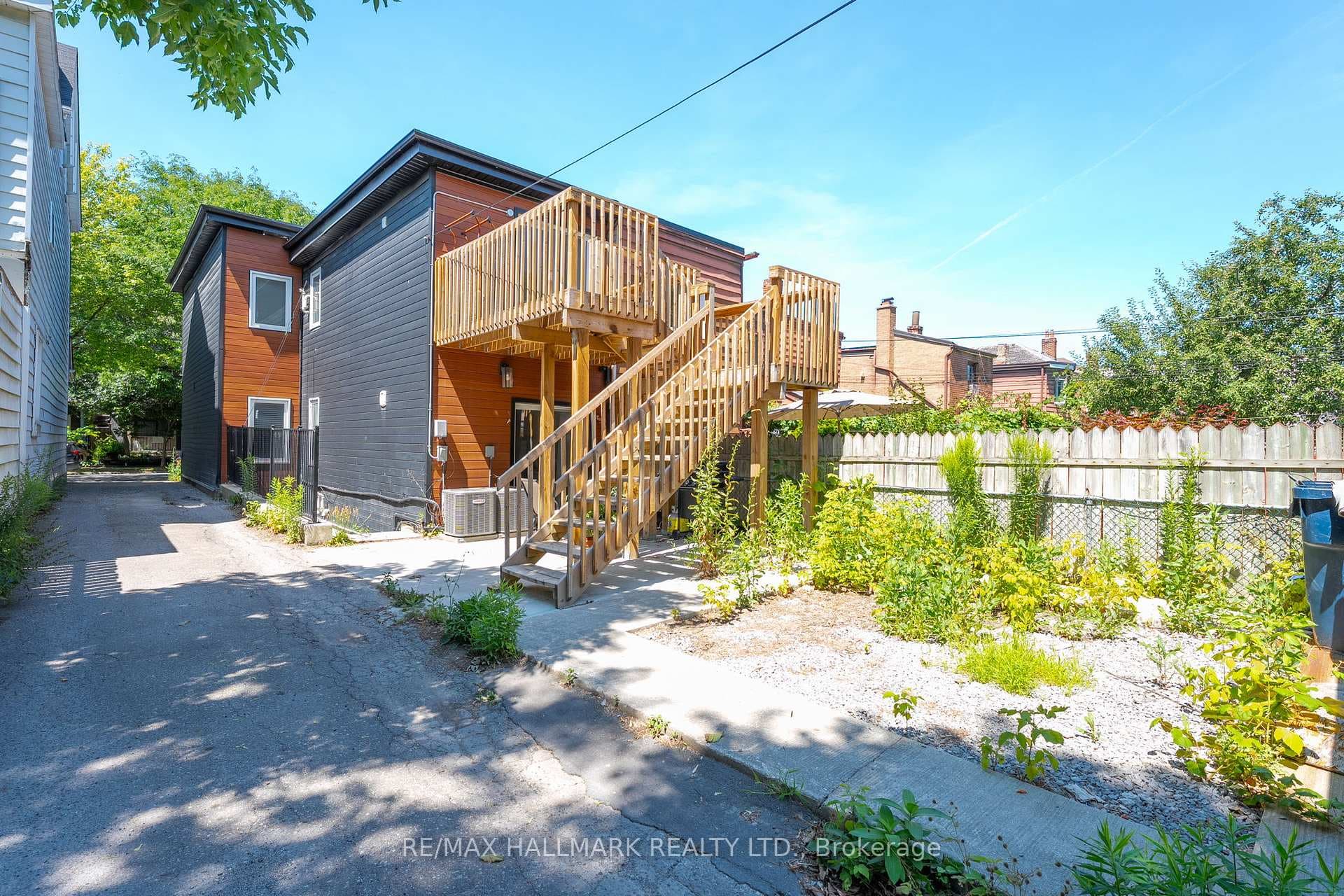 123 Lansdowne Avenue photo 33