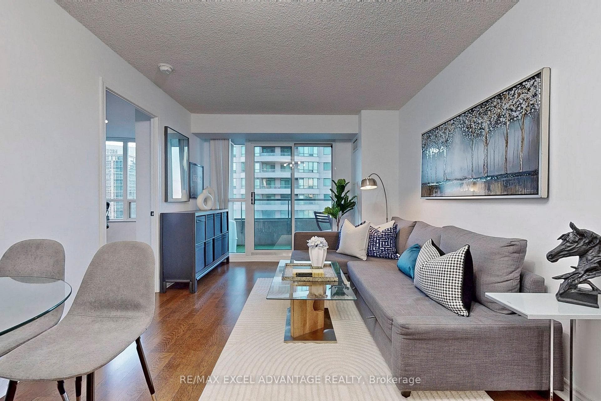 18 Spring Garden Avenue Unit 2203 photo 9