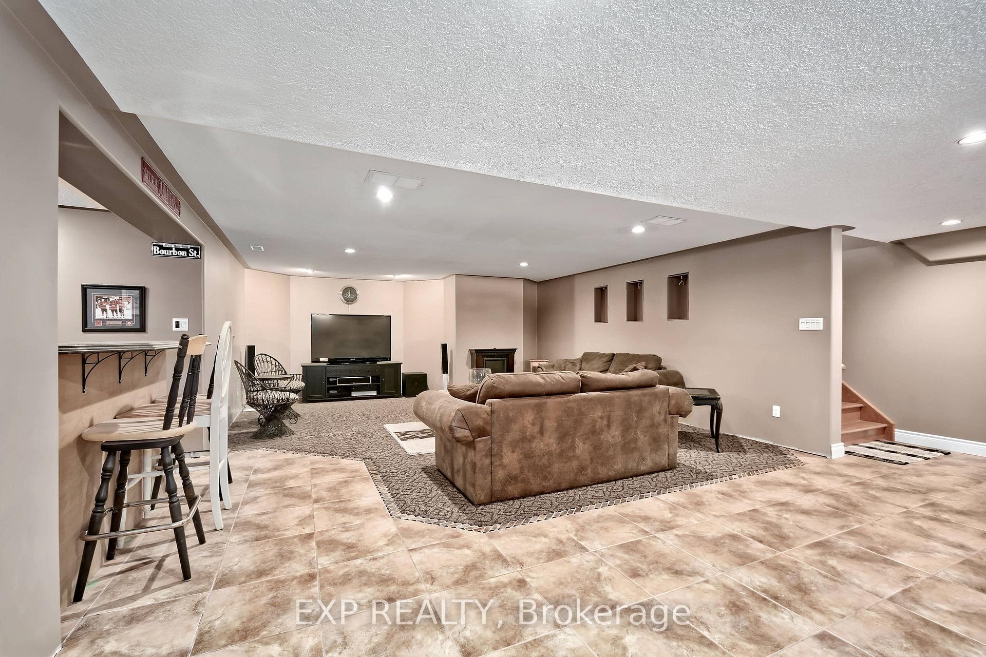 57186 Eden Line photo 39