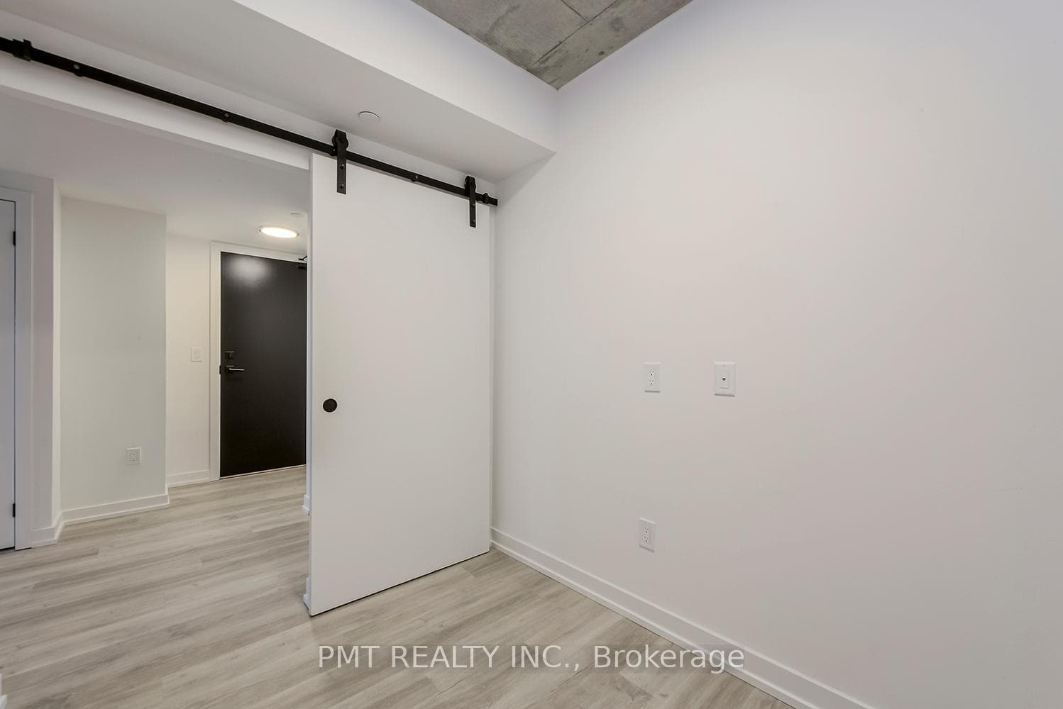 2 Augusta Avenue Unit 510 photo 14
