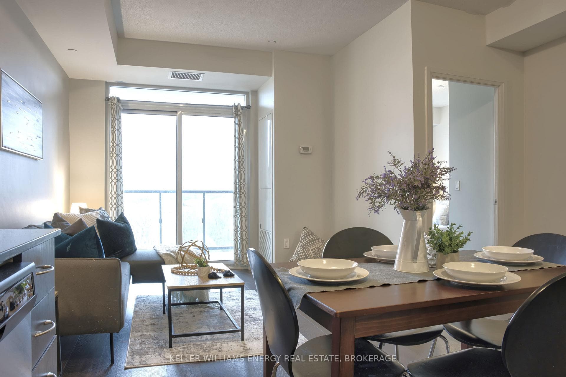 9560 Markham Road Unit 902 photo 19