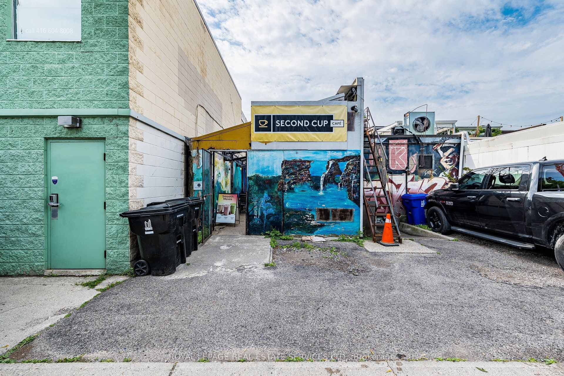 2340 Bloor Street photo 16