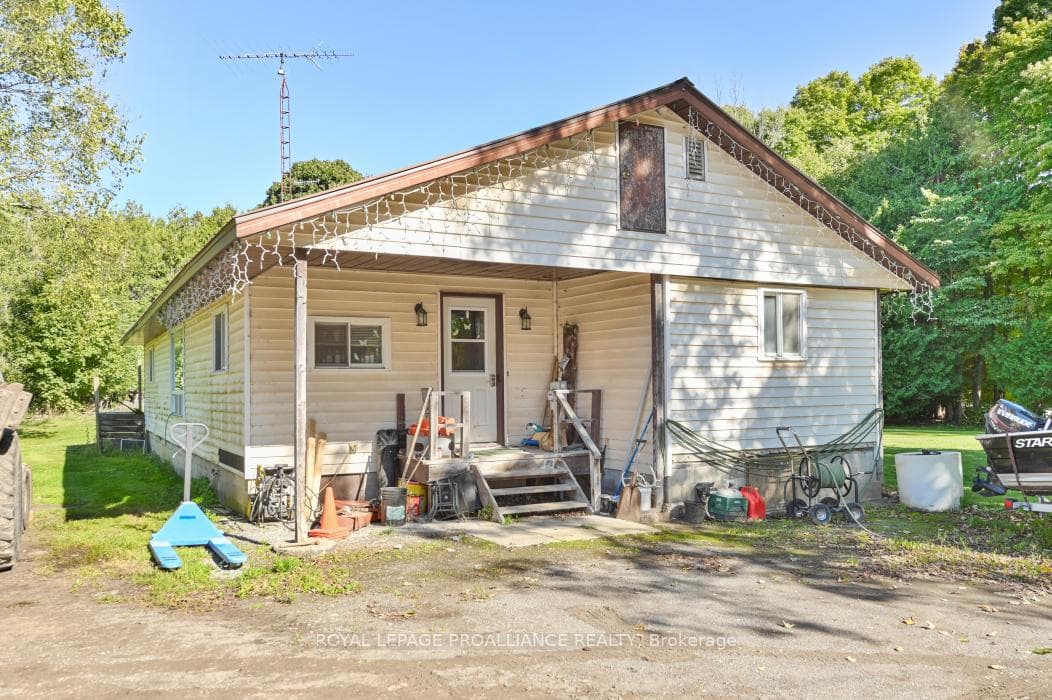 1147 Vanderwater Road photo 30