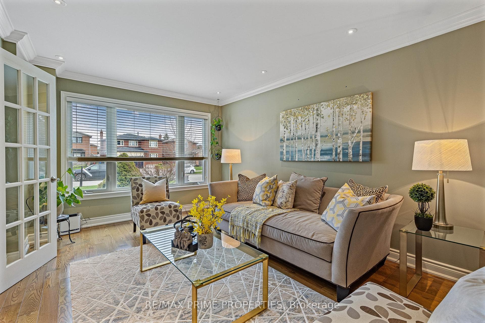 116 De Rose Avenue photo 4