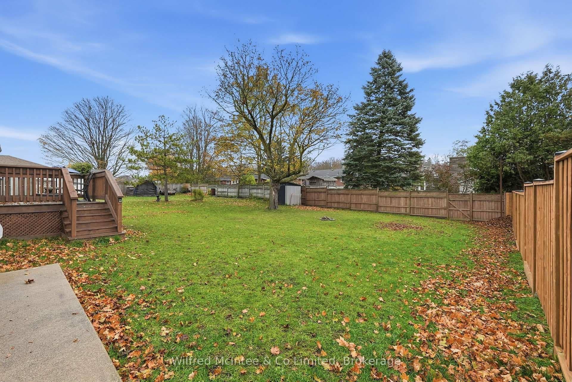856 York Avenue photo 4