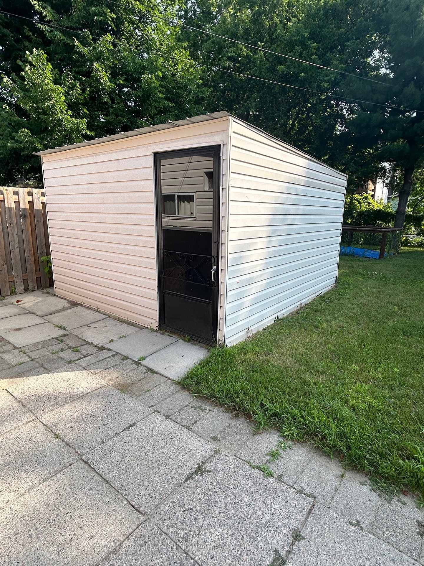 360 Worthington Street photo 37