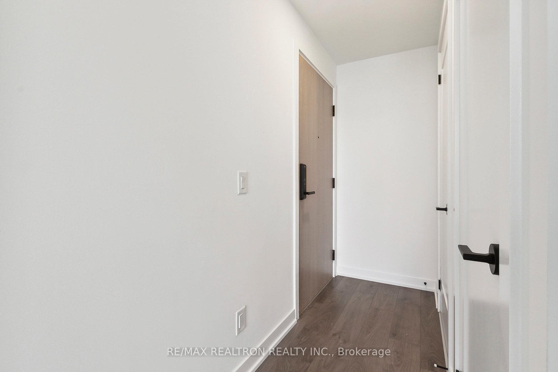 5 Defries Street Unit 722 photo 15