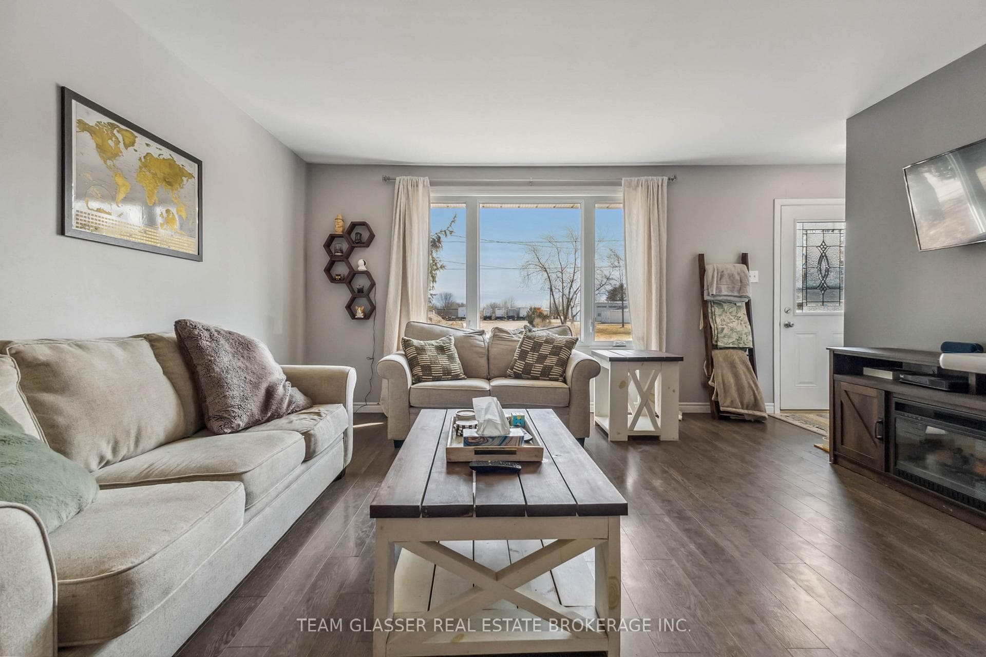 246 MCKELLAR Street Unit A photo 11