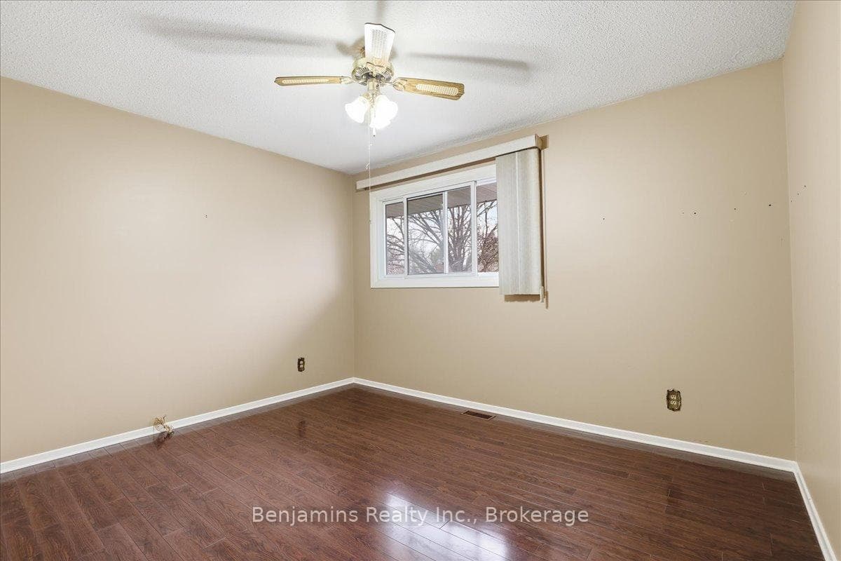 94 Colebrook Court photo 19