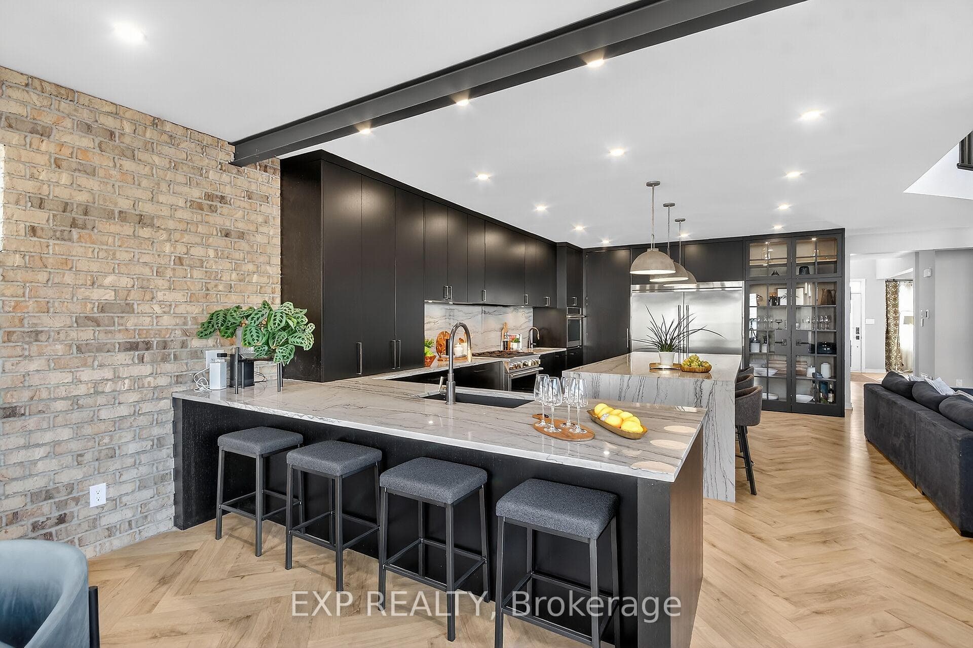 541 Dressage Avenue photo 13