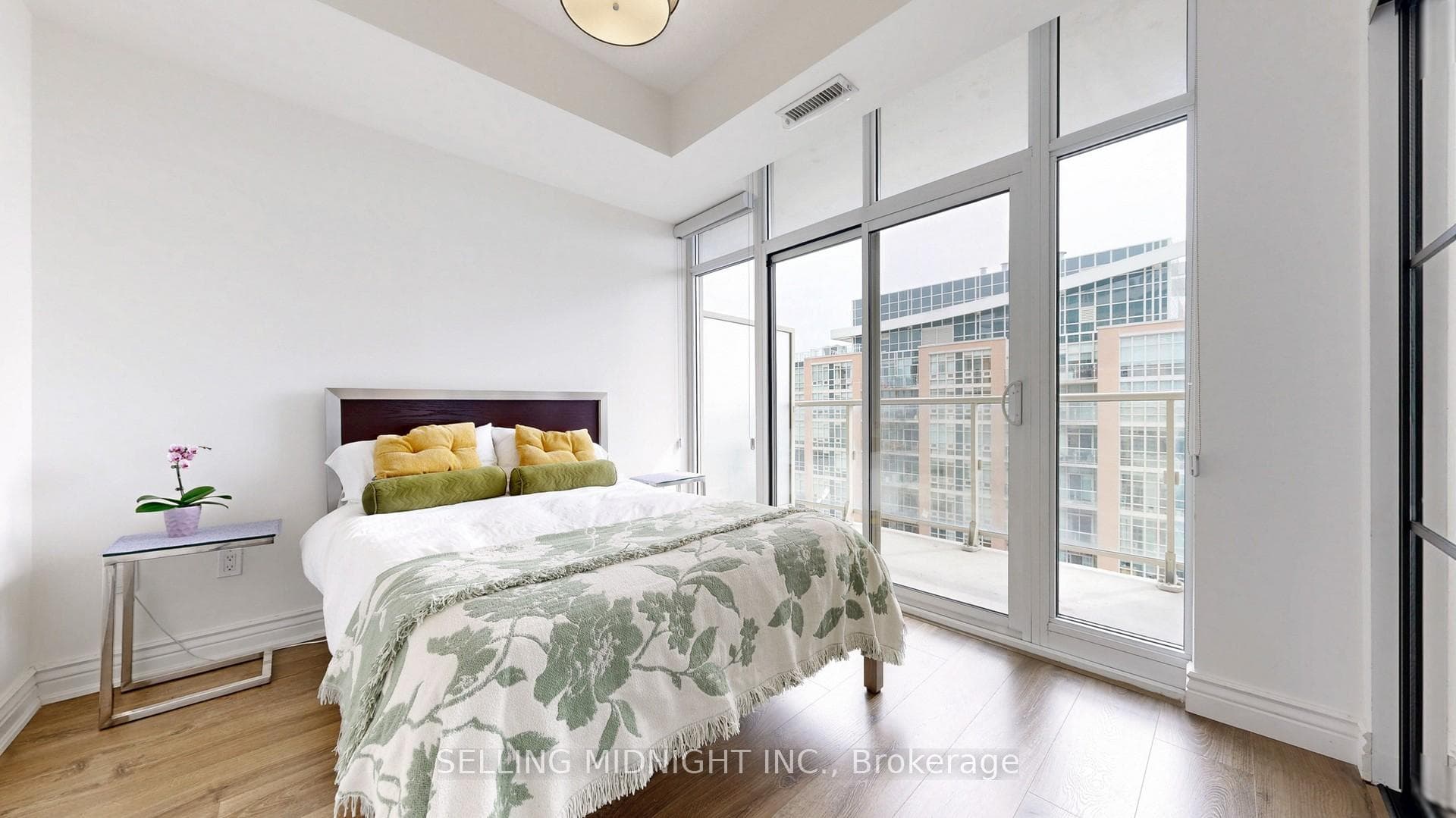 75 East Liberty Street Unit 2203 photo 22