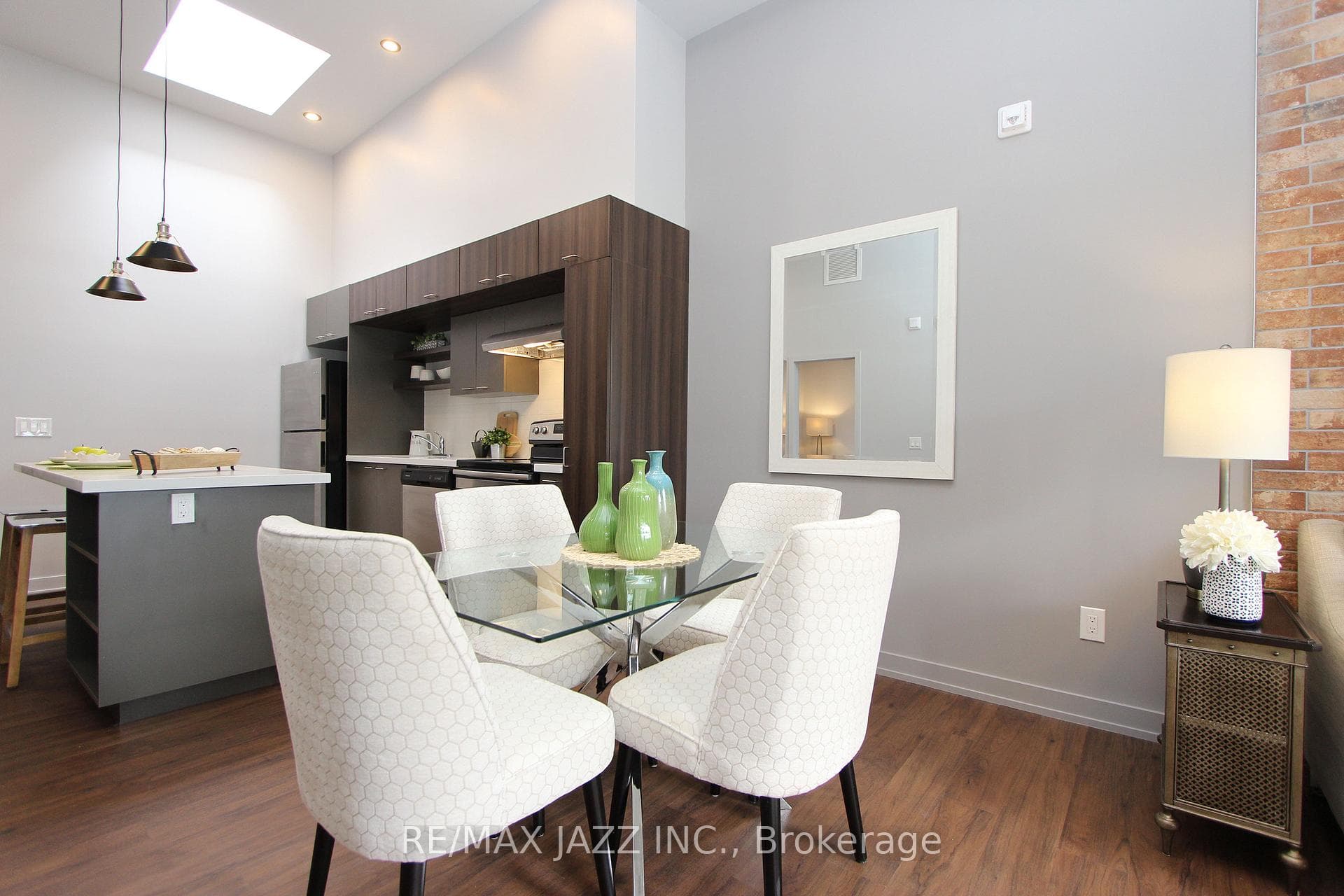 14 1/2 King Street Unit 302 photo 8