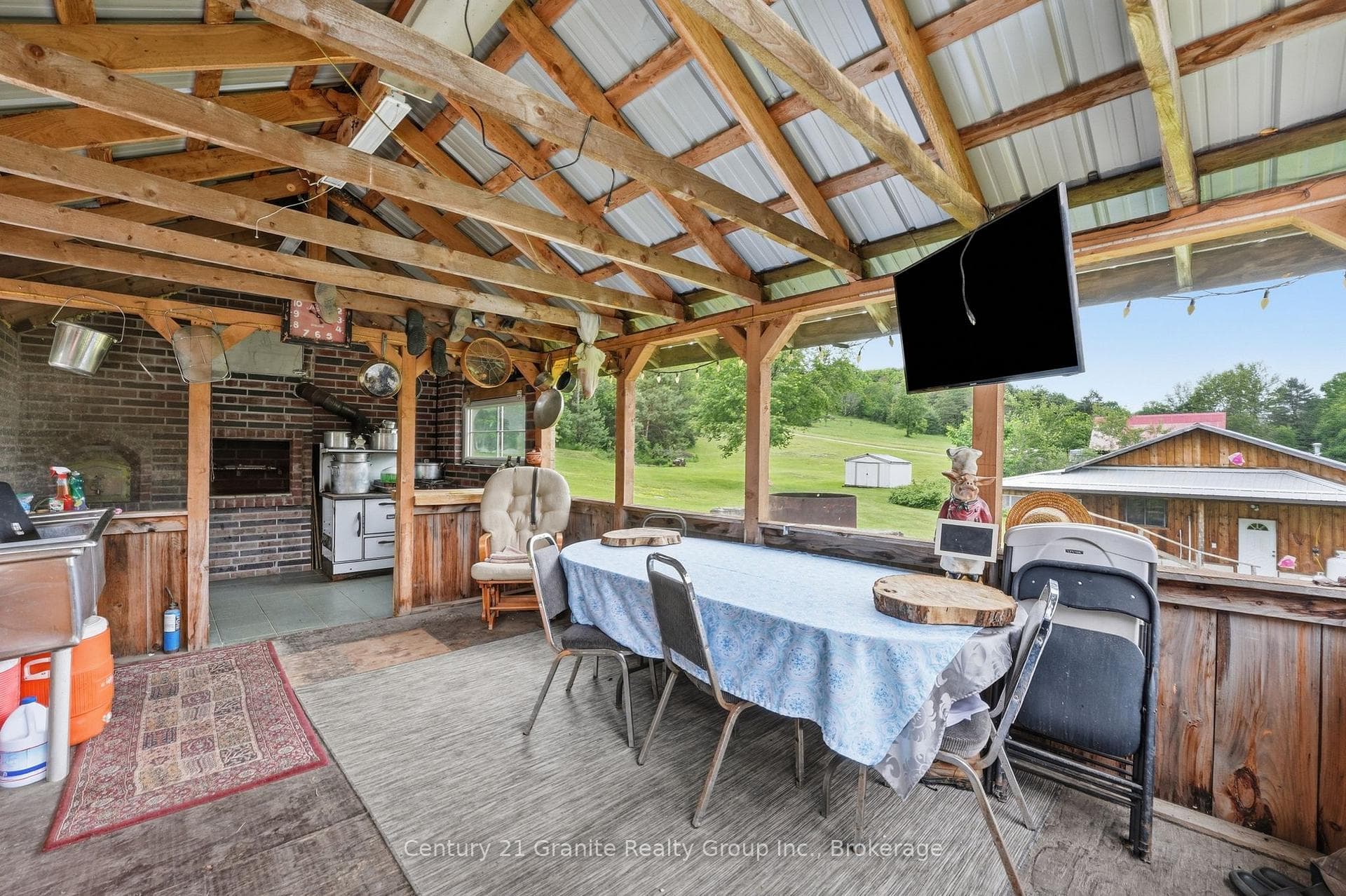 1742 Rose Island Road photo 23