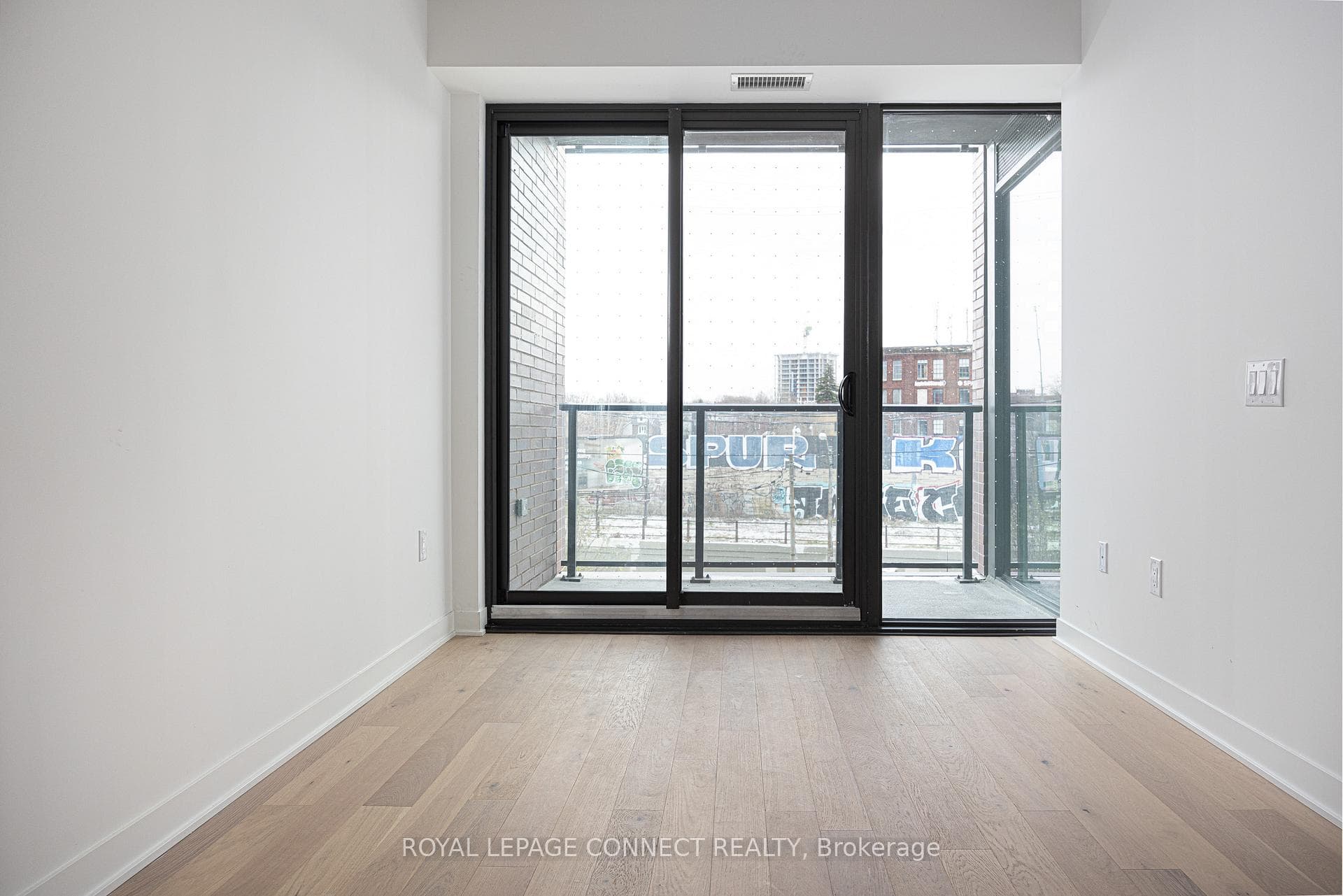 2625 Dundas Street Unit 313 photo 6