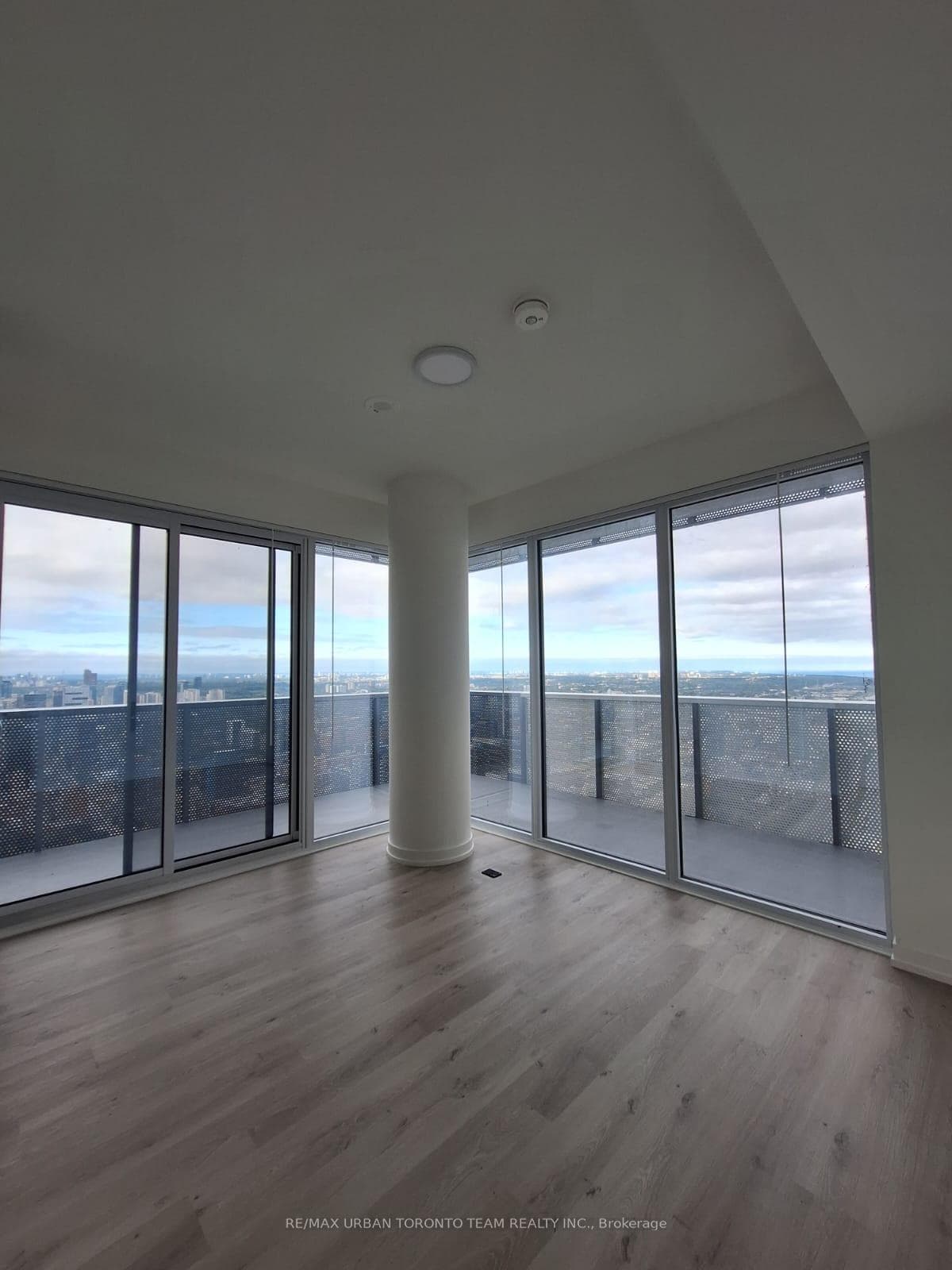 138 Downes Street Unit 7203 photo 6